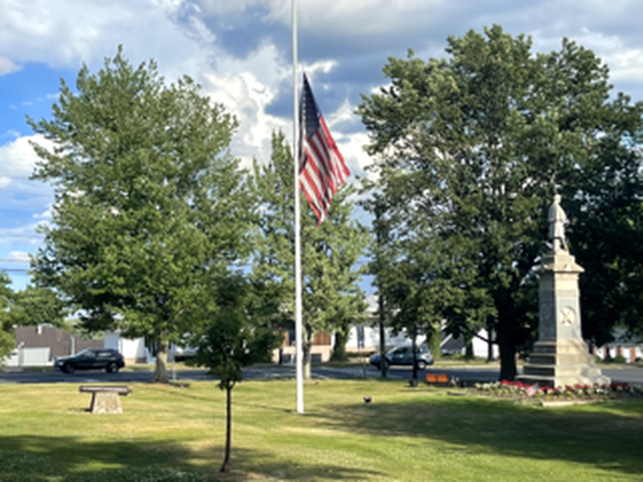 Suffield Green in Suffield Connecticut